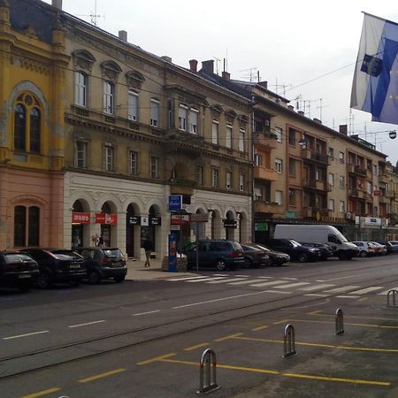 Apartment Downtown Ösek Dış mekan fotoğraf